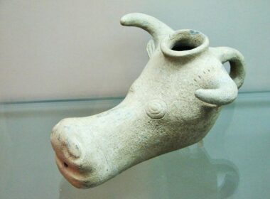 Pottery Making History in Iran, cow’s head