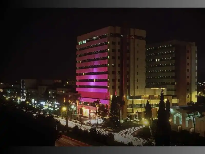 5 star hotels in Shiraz